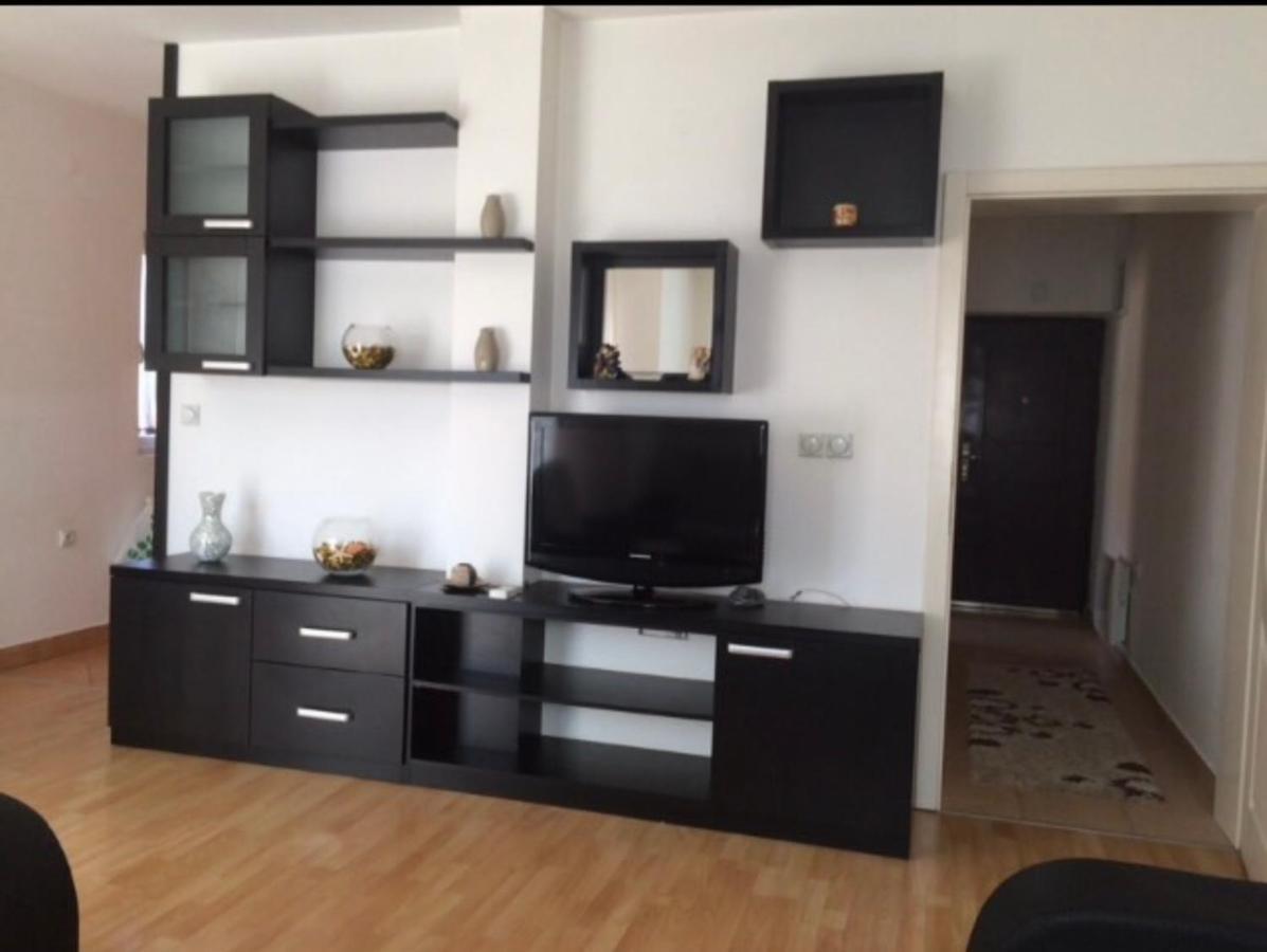 Apartman Nada Bijeljina Exterior foto